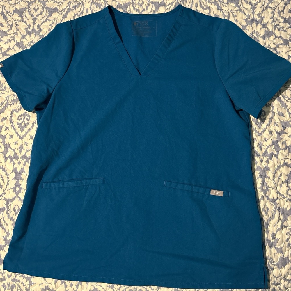 Blue figs women’s scrubs top